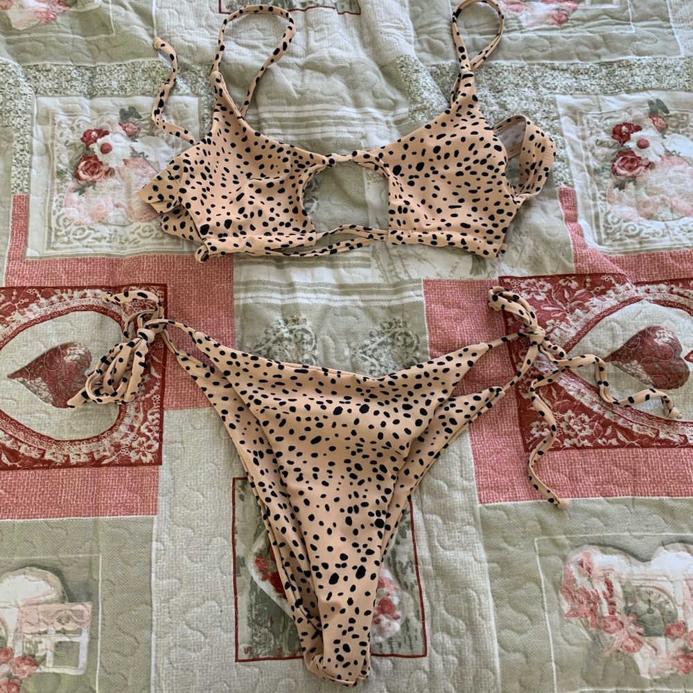 dalmatian print tie cutout bikini